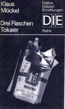 Drei Flaschen Tokaier