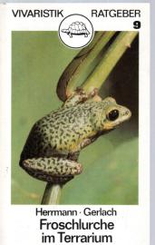 Froschlurche im Terrarium. Froschlurche im Terrarium.